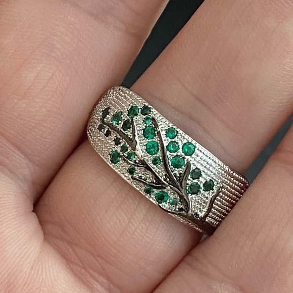 New 925 Silver Tree Branch Green Crystal Ring 💍 - Picture 4 of 4